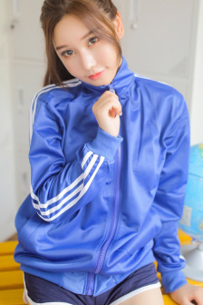 花蒂被吸得异常肿大